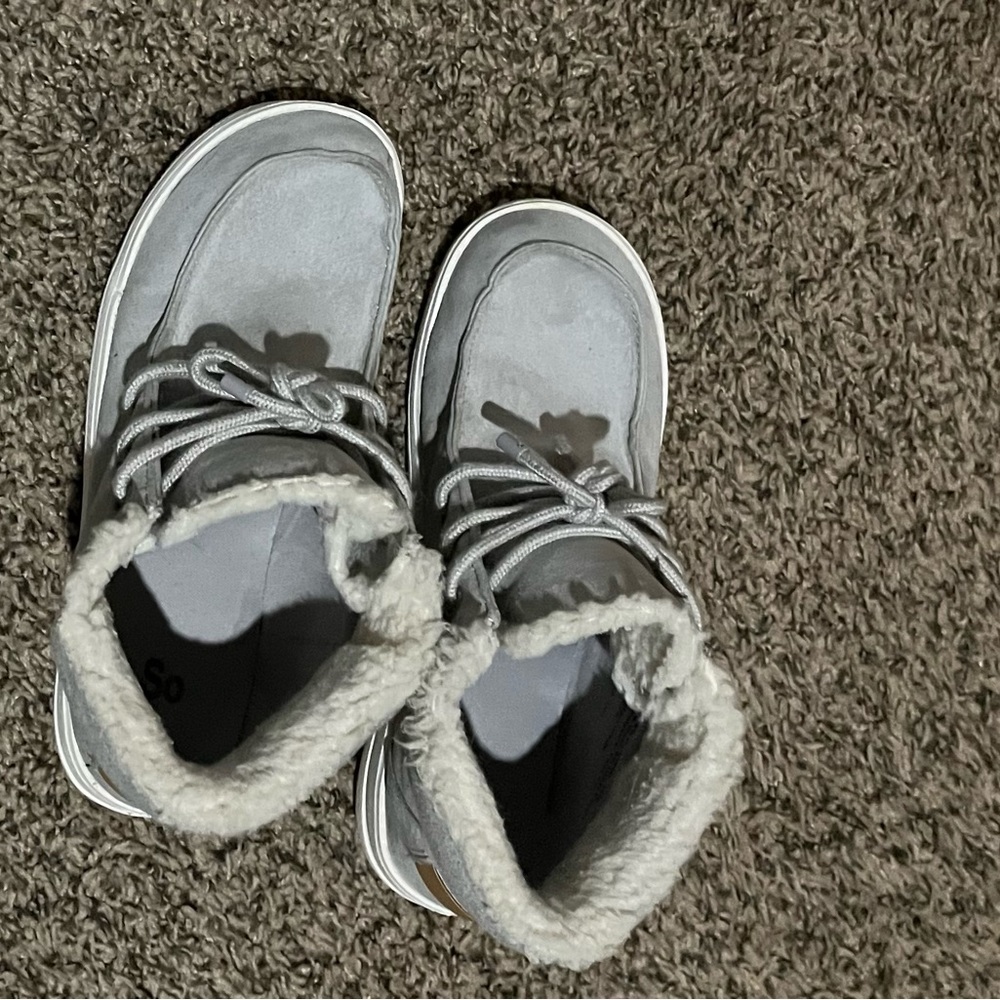 Womens Grey Snow Booties